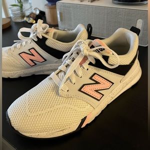 New balance sneakers 009